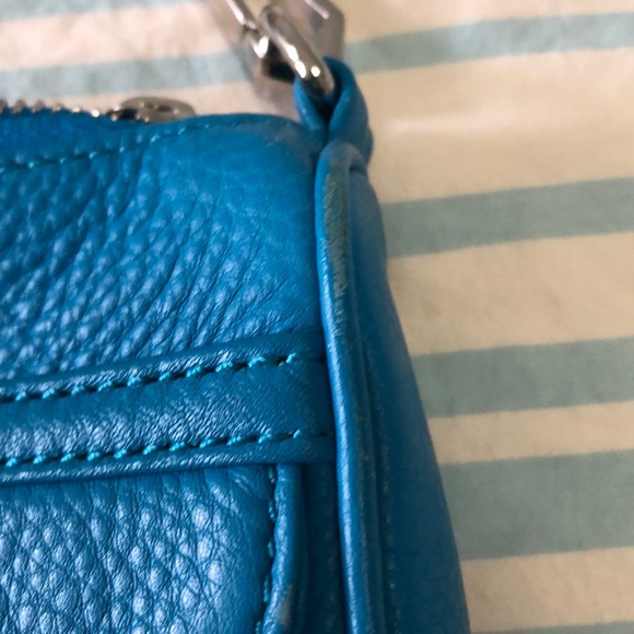 Crossbody with studs - Picture 5 of 6